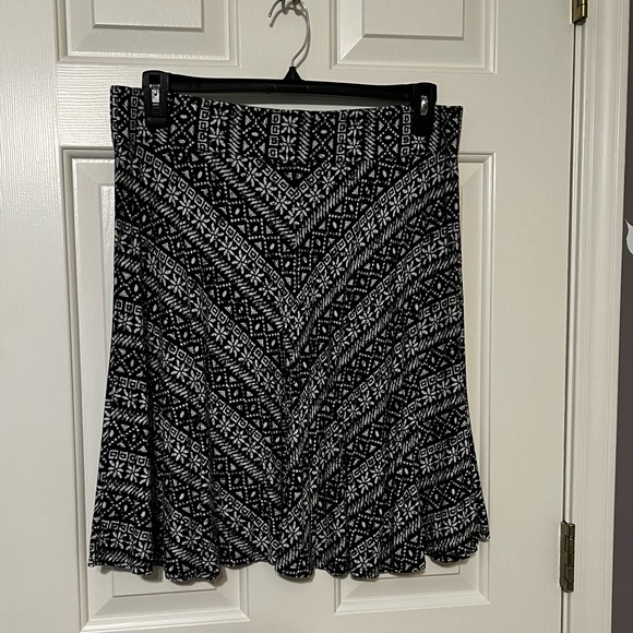 Ann Taylor LOFT skirt size L large - stretchy and flowy material - Picture 1 of 7